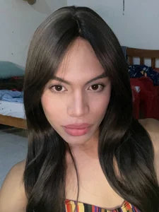 joshi_baexox1 LATINA MAKE UP Pic