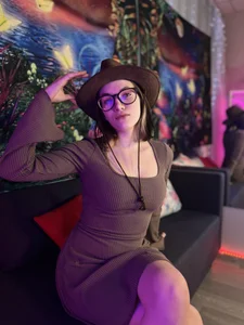 CathyBarnes Public Pic 3