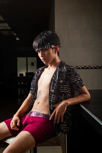 Elioth_18 Being desirable 🎱 Pic 3