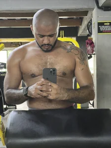 Hardboy_latin Hardboy صورة واحدة|Hardboy_latin Hardboy صورتان|Hardboy_latin Hardboy  4 صور|Hardboy_latin Hardboy  4 صورة