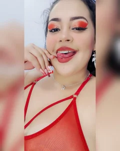 zara_moon1 Public Pic 2
