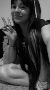 😍🌹😈 de klylls_squirt_  3 photos