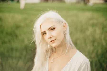 EvaElfie's XXX Nude Photo 2