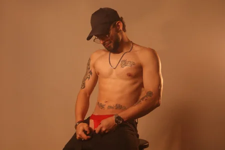 Axel_SttonのPublicの枚の写真