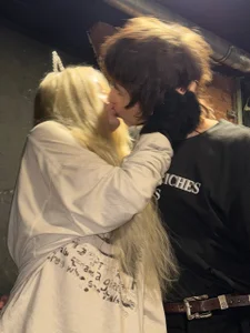 luvmp4のAt a partyの 3枚の写真