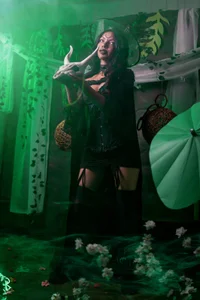 GoddessJulieta_ I have bewitched you...  5টি ছবি