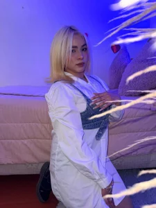 BarbieHannaB_ Blonde & Barely Legal 💛🔥 Poză 4