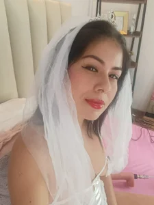 sharlotte_ms 💎😈 “Dressed in White, Ready to Sin” Billede 2