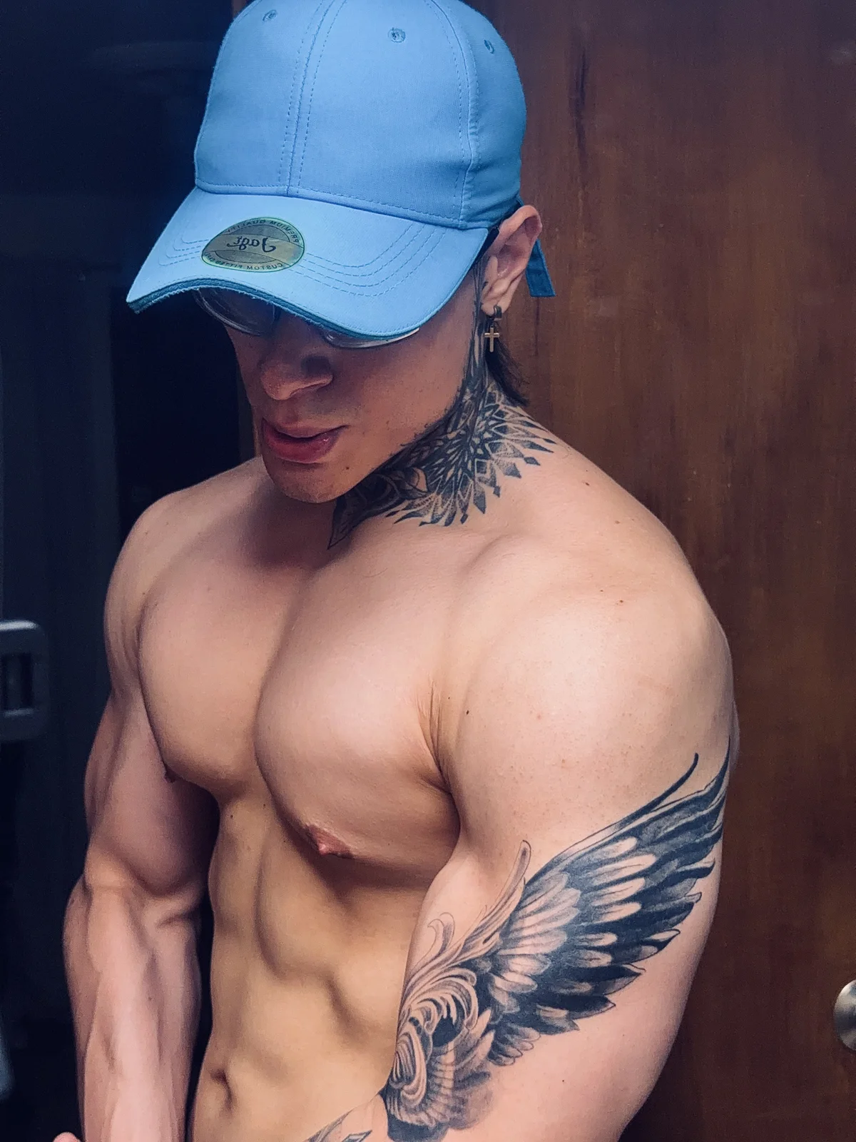 Ảnh Thịnh Hành của DennisWalkerr 9755