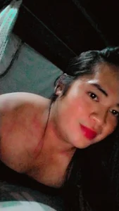 Holly_Cummer CUTE LEI slika 2