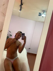 valeriasuarez_sexy body Bild