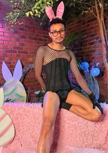 Amir_guy_ Public  4টি ছবি