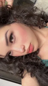 Hello ;) de kathott  3 Imagens