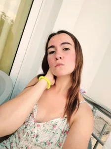 JinnyVibes Public Poză 2