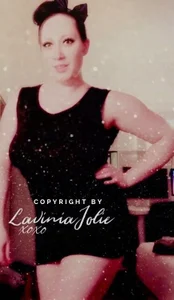 LaviniaJolie Public Pic 6