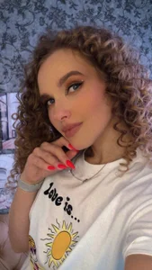 StacyHotty Curly ❤️ Do u like? Pic