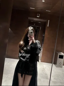 KISS-KISSME Public Pic 5