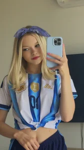 Foxy_Blondie Public slika 2