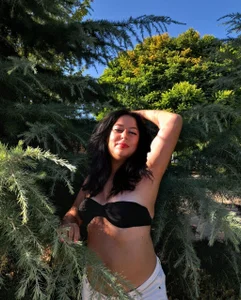 Julia_Dean my day off Billede 4