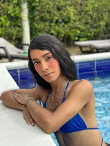 TiffValentinee_のPOOL DAY 💦の 3枚の写真