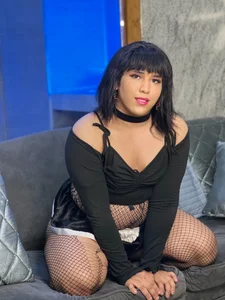 salome_langly “Are you going to look… or are you going to dare?” Pic 2