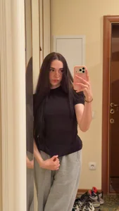 RavenTonic Nice to meet you, I'm Kristina Poză 3