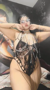 chubby_melody Sexy Pic 6