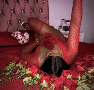 Alexa_paytom1 You want to be my Valentine's❤️‍🔥 Pic 7