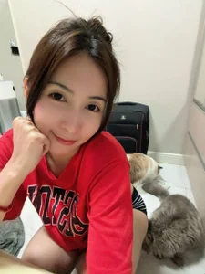 JulianaLusardi Public Pic 4