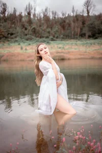 Lally_Valencia__ Sublime 🍃 Pic 3