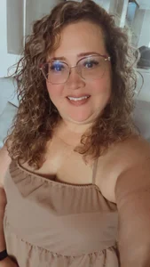 CurvyRosse_ enjoying my vacation Pic 2