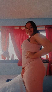 brunnette_hot Foxy charm 😈 with sultry vibes 🫦💄 Pic 9