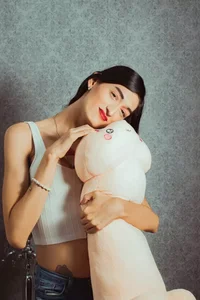 lily_cash1 ABOUT ME Pic 2