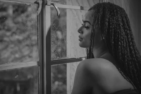 Anyeliin_miller Classic Shadows صورة واحدة|Anyeliin_miller Classic Shadows صورتان|Anyeliin_miller Classic Shadows  7 صور|Anyeliin_miller Classic Shadows  7 صورة