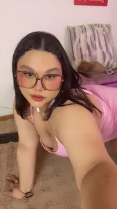 Tamhara_princ Pink Latex Girl 🩷 Poză 3