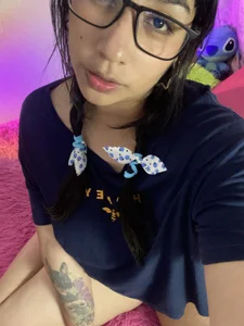mara-jade Cutie Glasses Pic