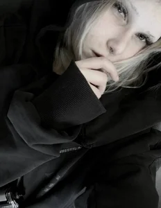 Zdjęcia JessicaLowland Public:  3