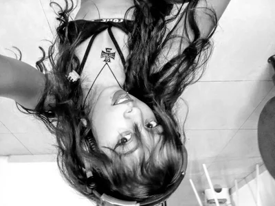 clydexxxbunny cherry Foto 3