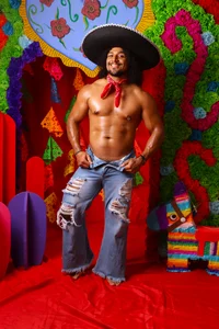 MikeEstevess: 5 MAY IT'S HERE!! 🌮🌮 ( фото)