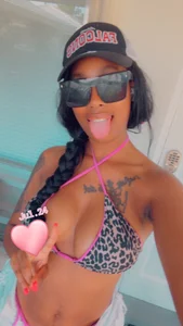 Tyra_x Public Immagine  2