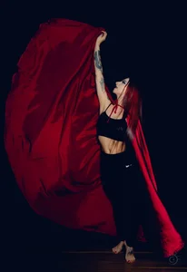 mirandaduboiss Art running through my veins 🔥 Pic 2