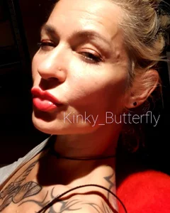 Kinky_Butterfly Public Foto 6