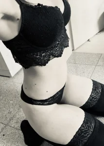 Mia_Mystery Mia 🔥 Foto 2