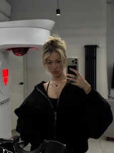 AngelynFusi Public slika