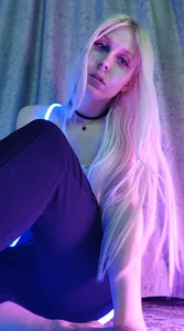 Stay with me in this world… 🫧 de _evielle_ Foto