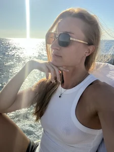 MysticRoxanneのPublicの 3枚の写真