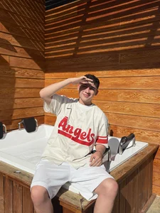 oliver_kyy kullanıcısının 😇 albümü -  4 fotoğraf