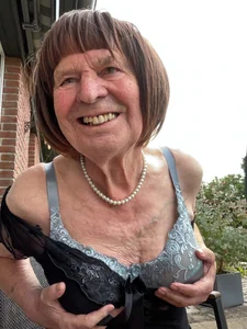 Dorle45's Das ist Dorle Sex Photo 2