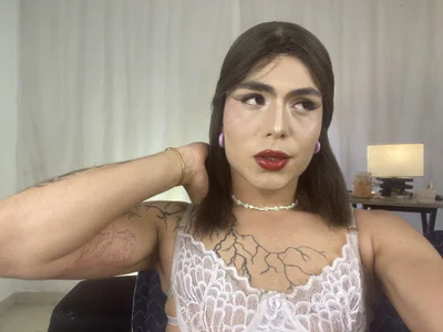 Soy_mar1 Sexy face Pic