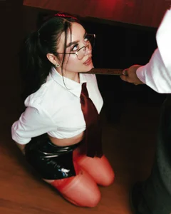 BellaRubio kullanıcısının your schoolgirl albümü -  fotoğraf